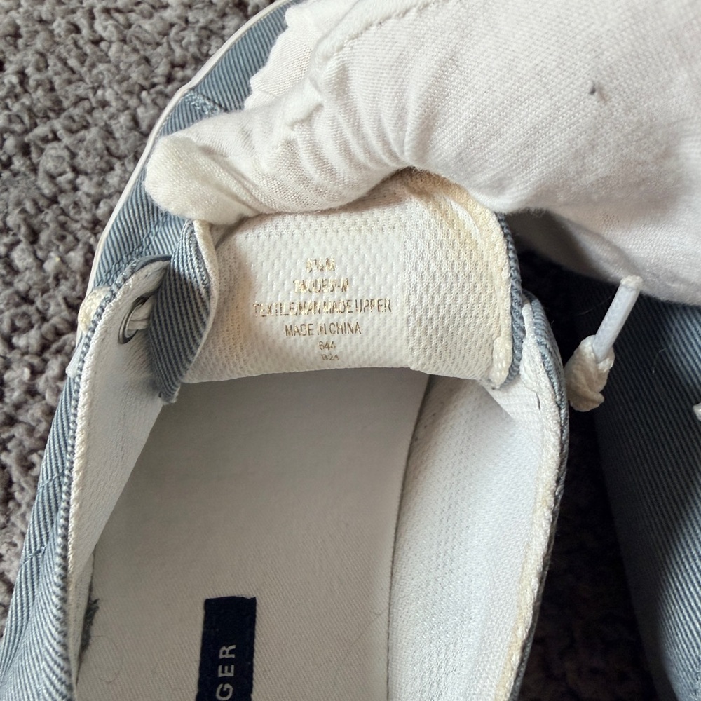 Tommy Hilfiger Light Blue Canvas Sneakers Womens 8.5 Lace Up Casual Preppy - Picture 7 of 11